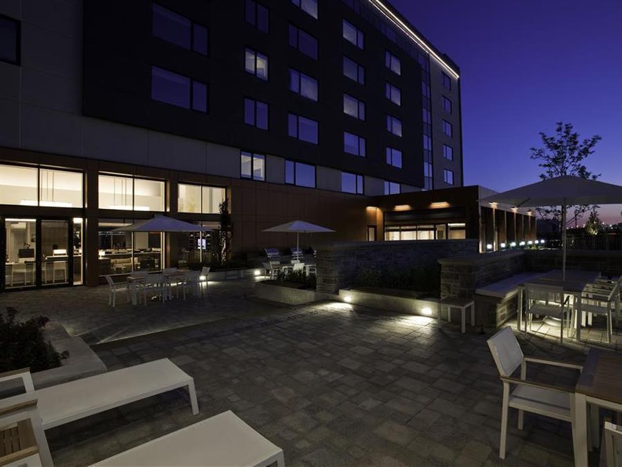 Element Vaughan Southwest Exterior photo
